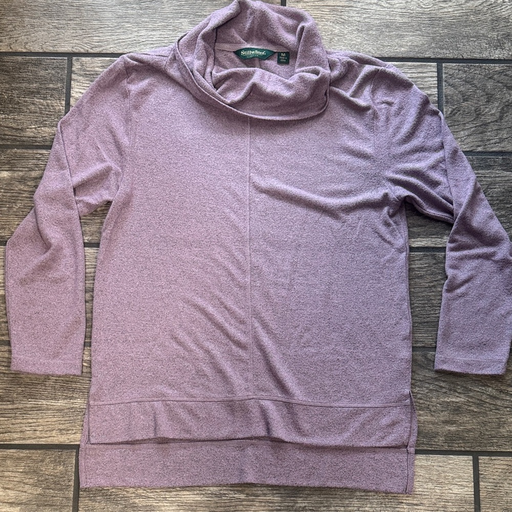 Stillwater Supply Co size M women’s Lavender Cowl Neck Sweater